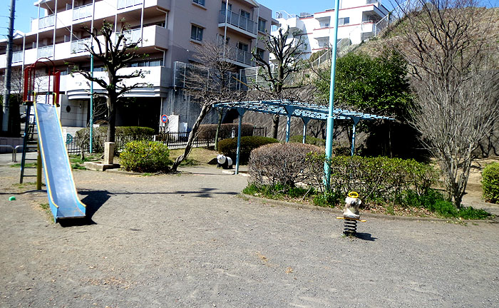 玉川学園旭ヶ丘児童公園