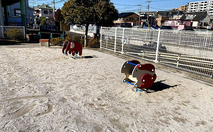 成瀬が丘2丁目公園