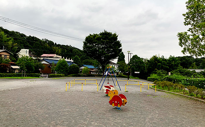 上小山田みつやせせらぎ公園