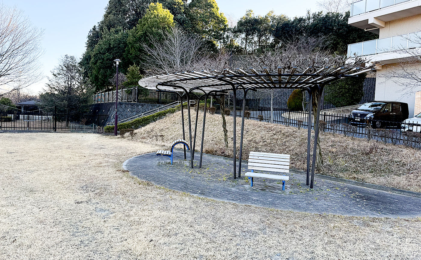 小野路堂谷公園