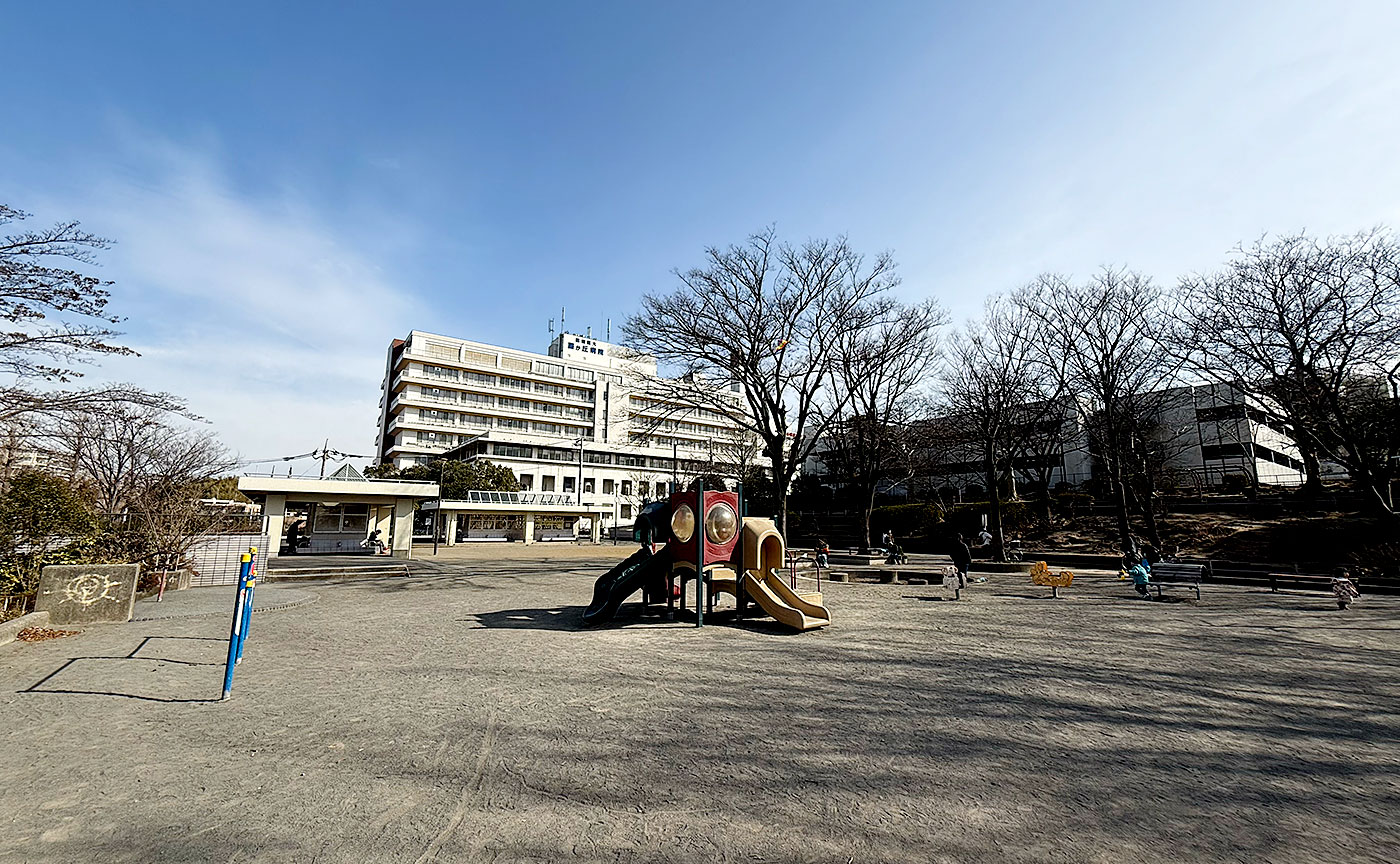 藤が丘駅前公園