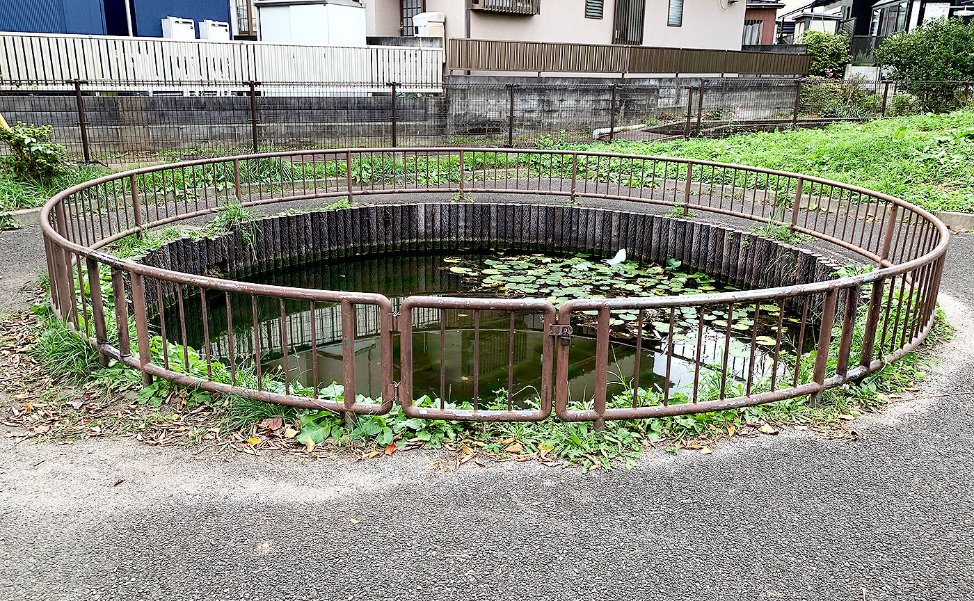 泉町弁天池児童遊園