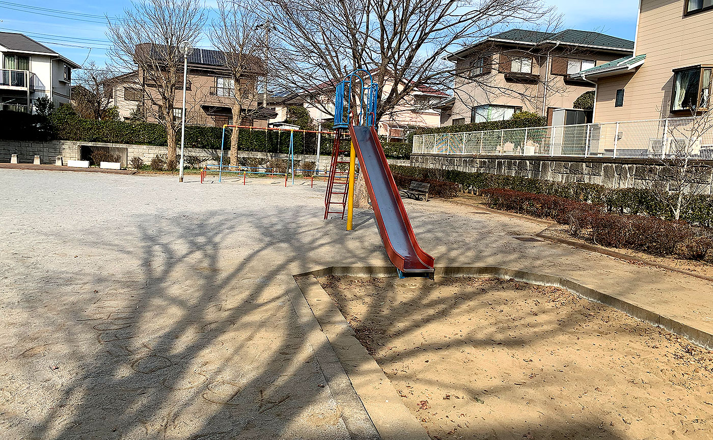 木刈中児童公園