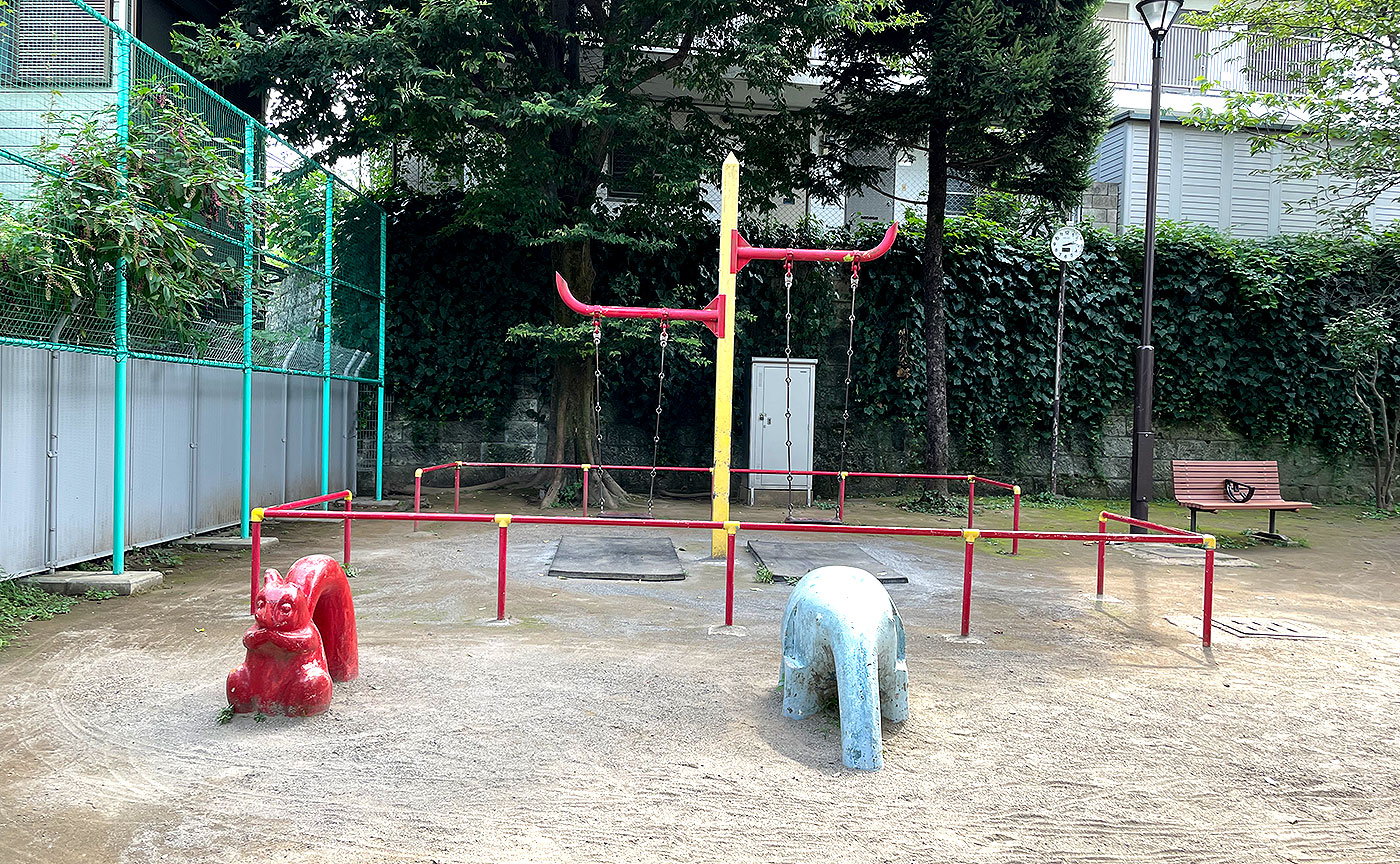 しらゆり児童公園