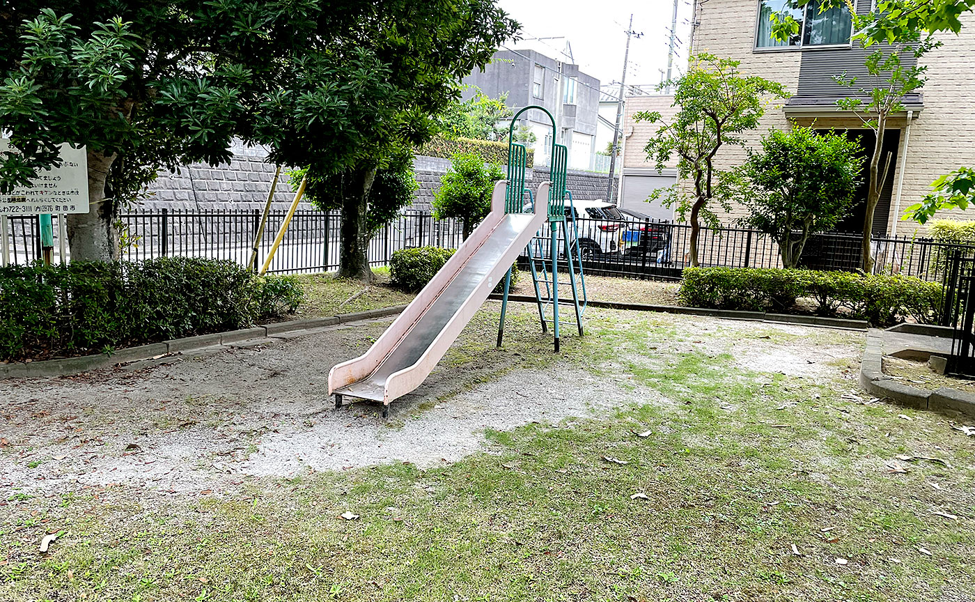 薬師台風の子公園