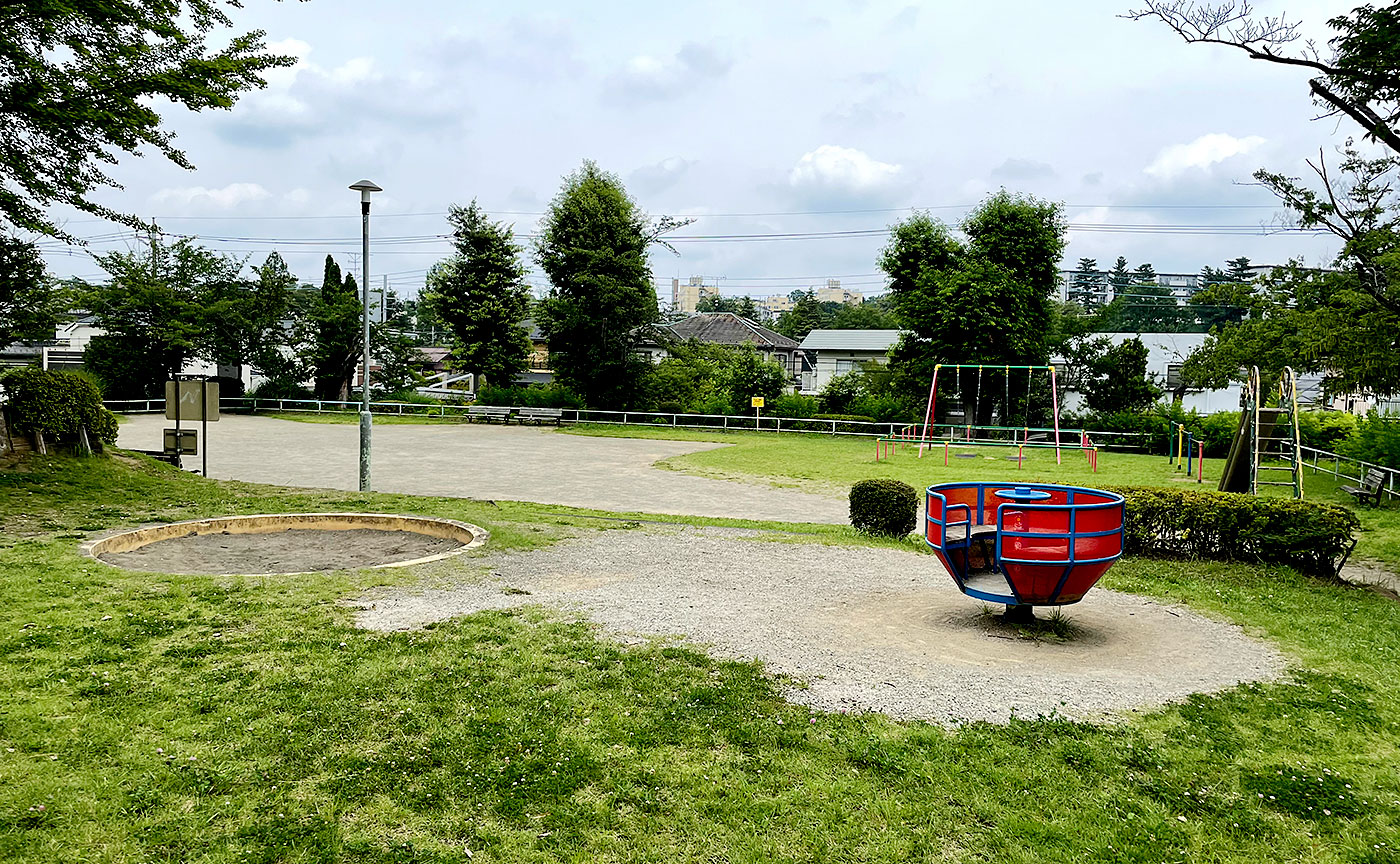 鶴川月の子児童公園
