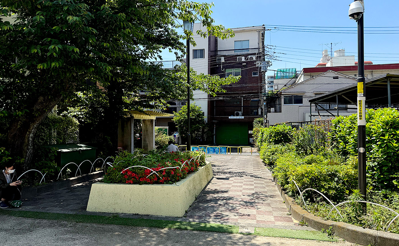 町屋三丁目児童遊園