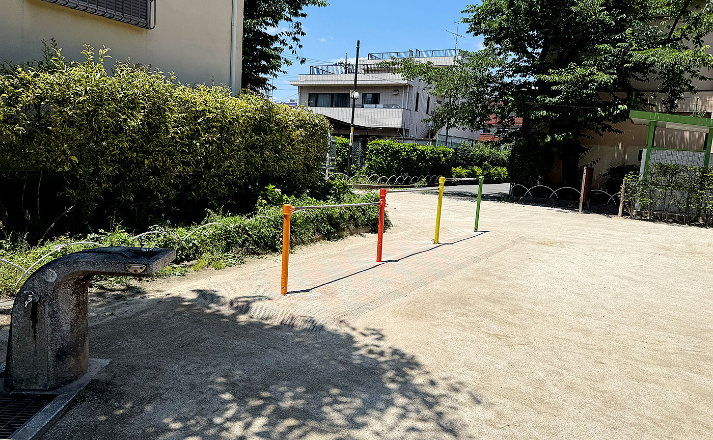 町屋三丁目児童遊園