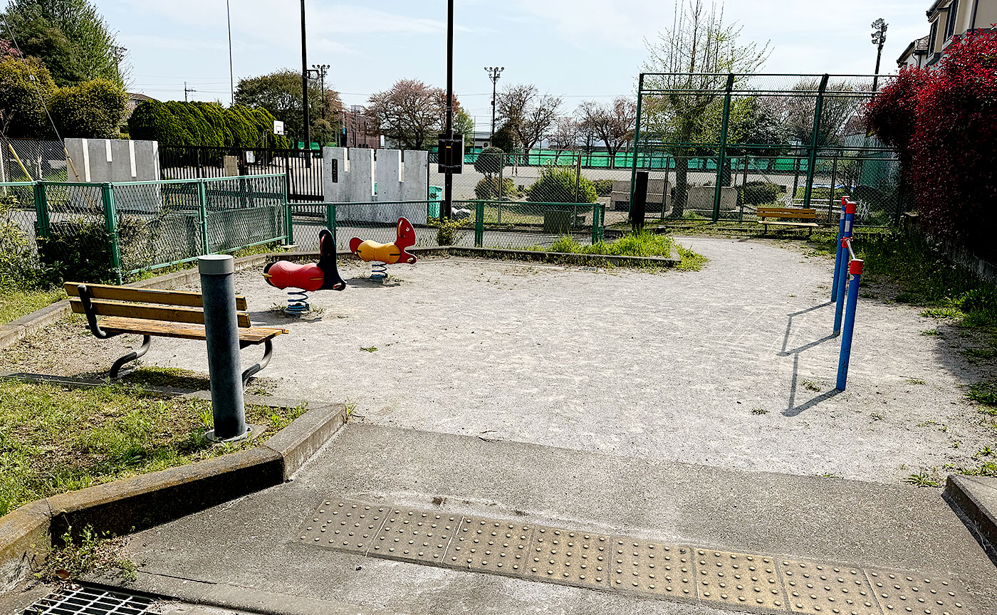 楢原幸神ちびっこ公園