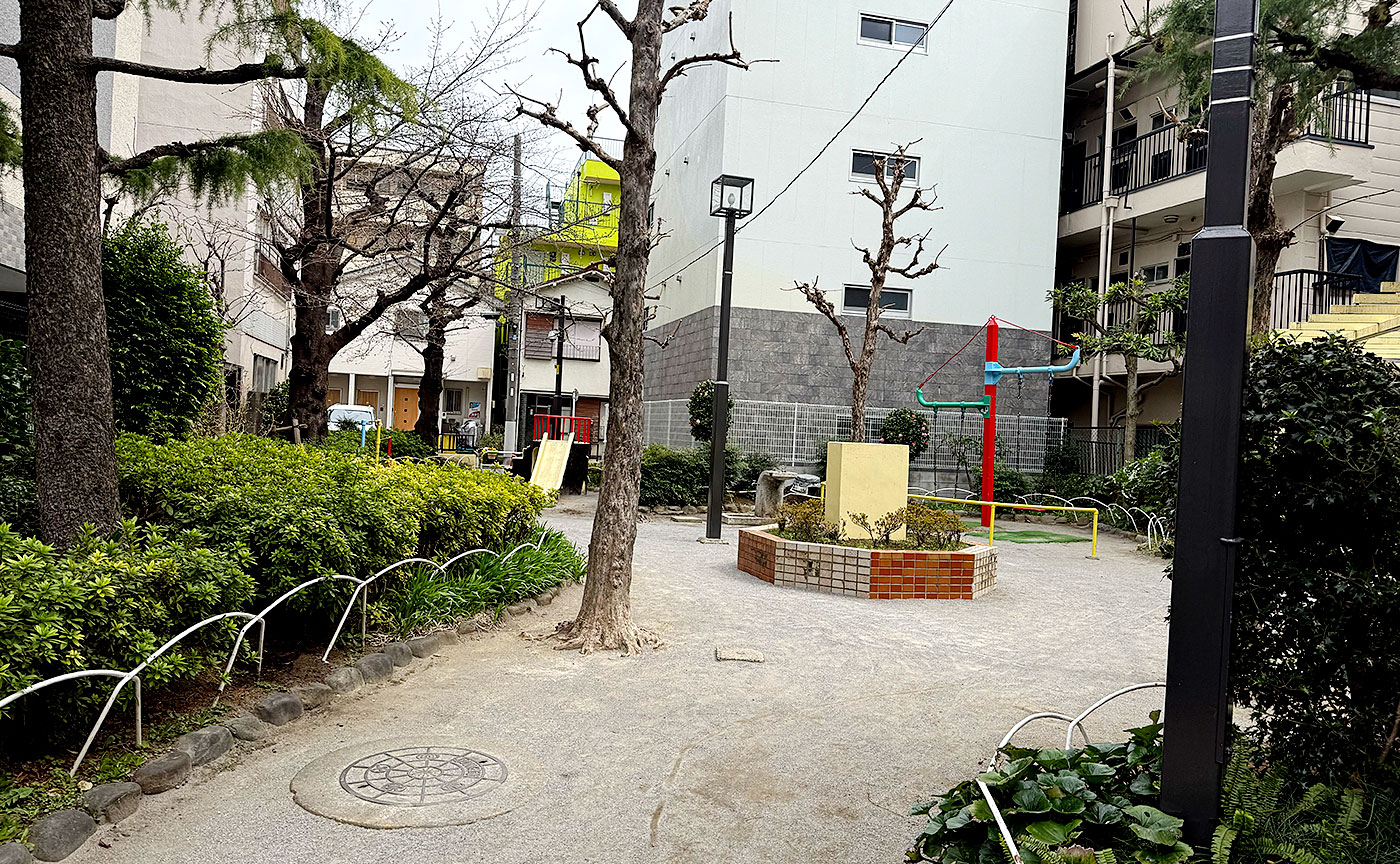 西日暮里6丁目児童遊園