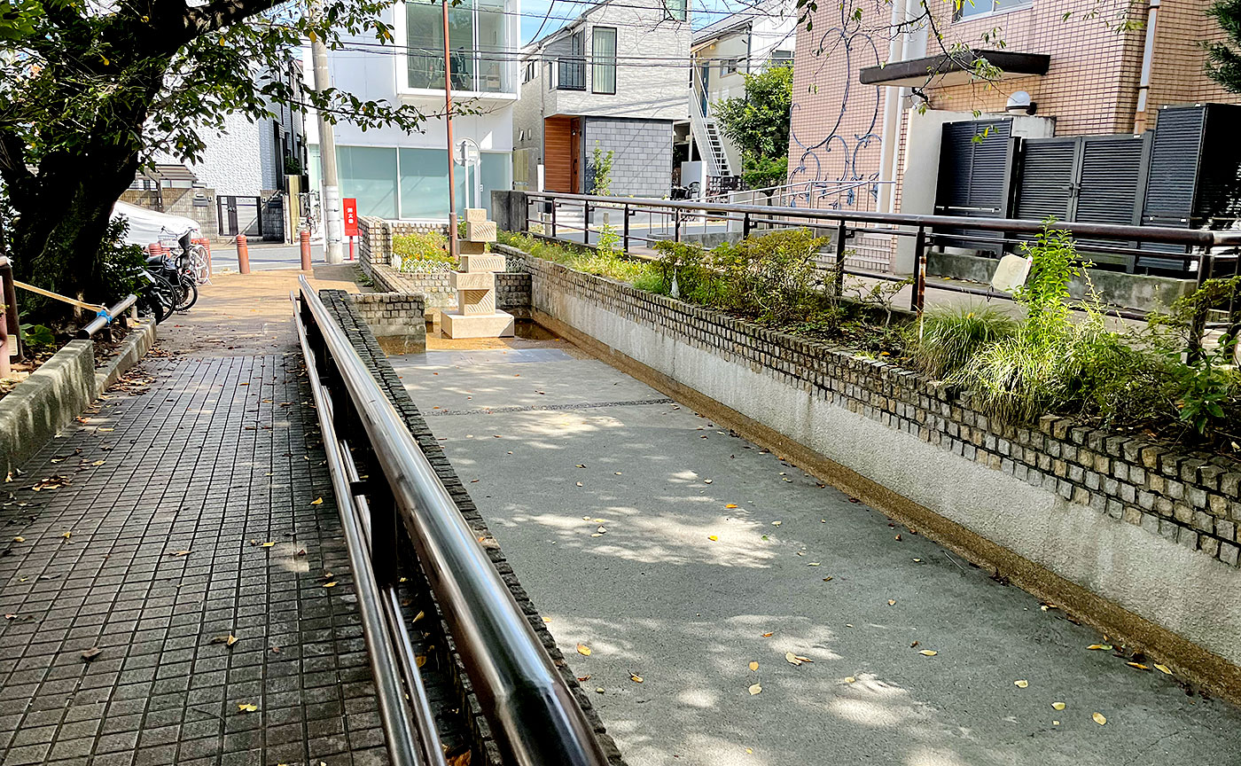 中町せせらぎ緑地公園