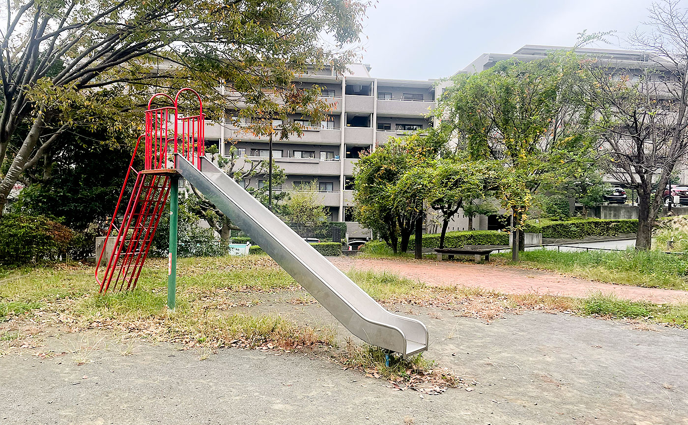 新石川日向第二公園