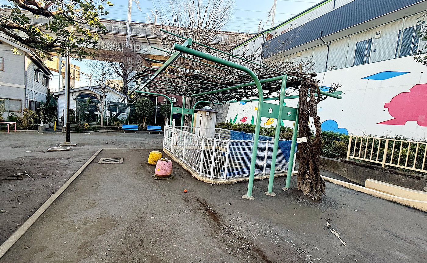 東馬込霜田児童公園