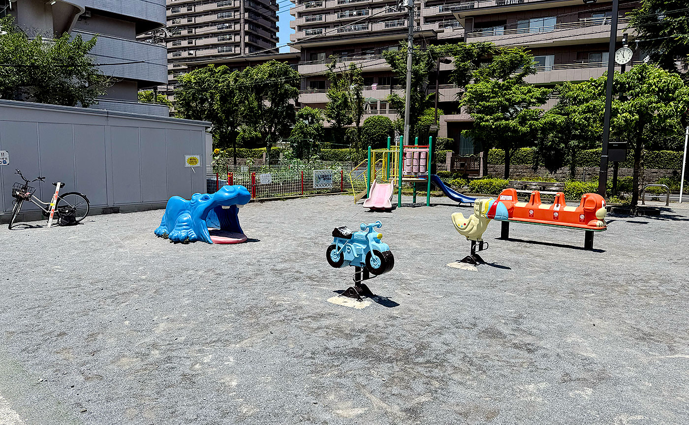 若宮八幡児童遊園