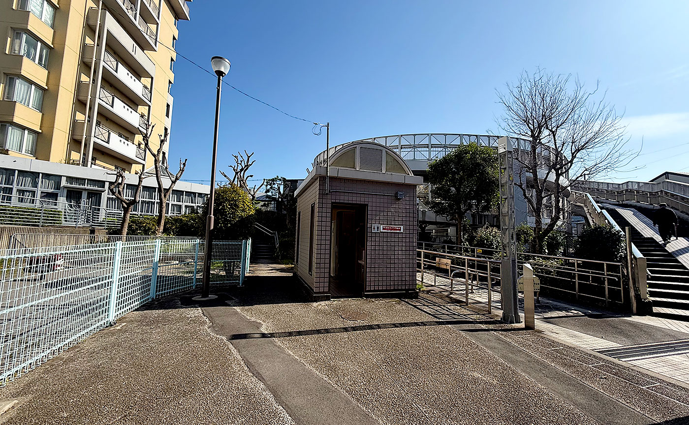 しおかぜ橋塩浜公園