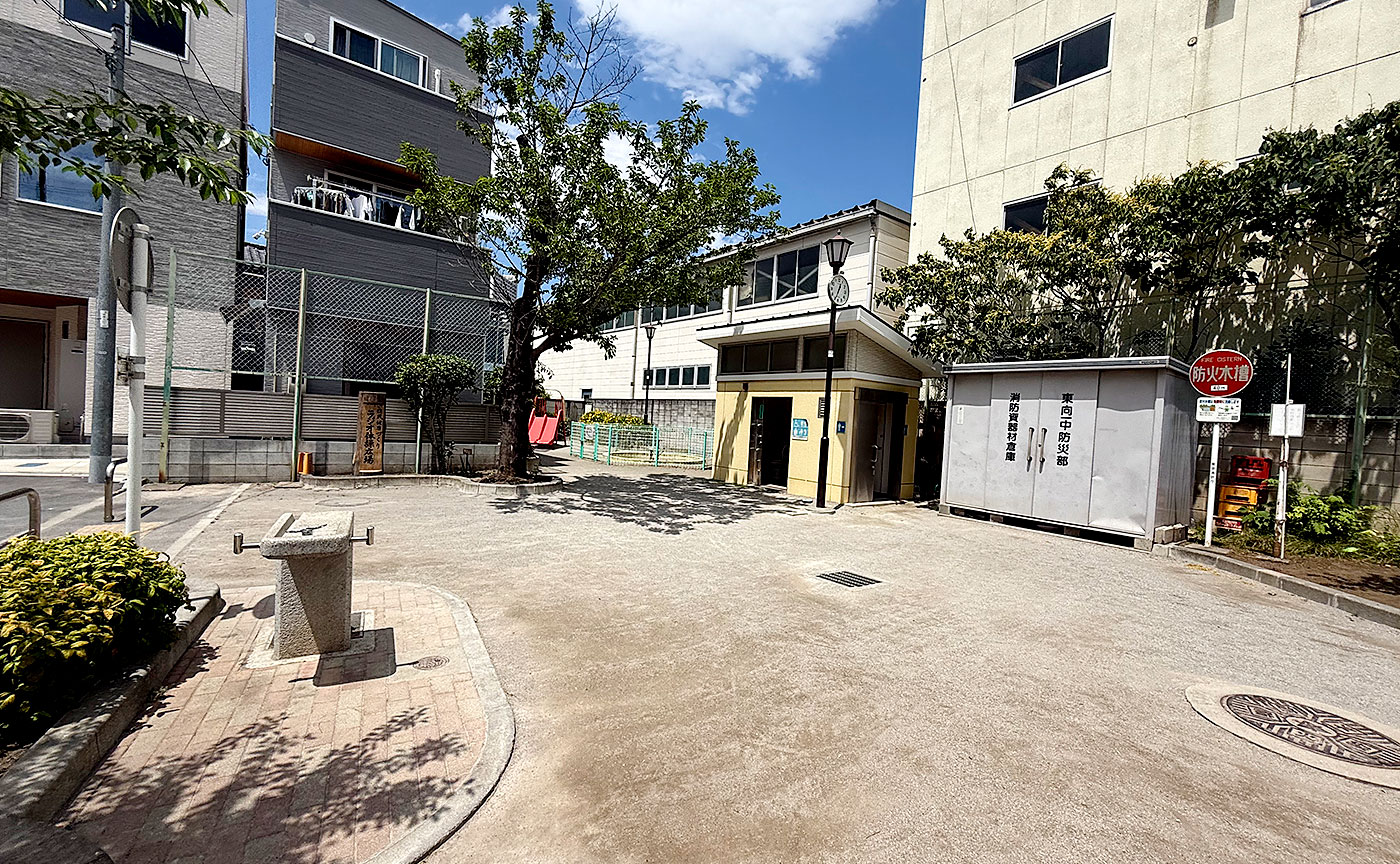 露伴児童遊園