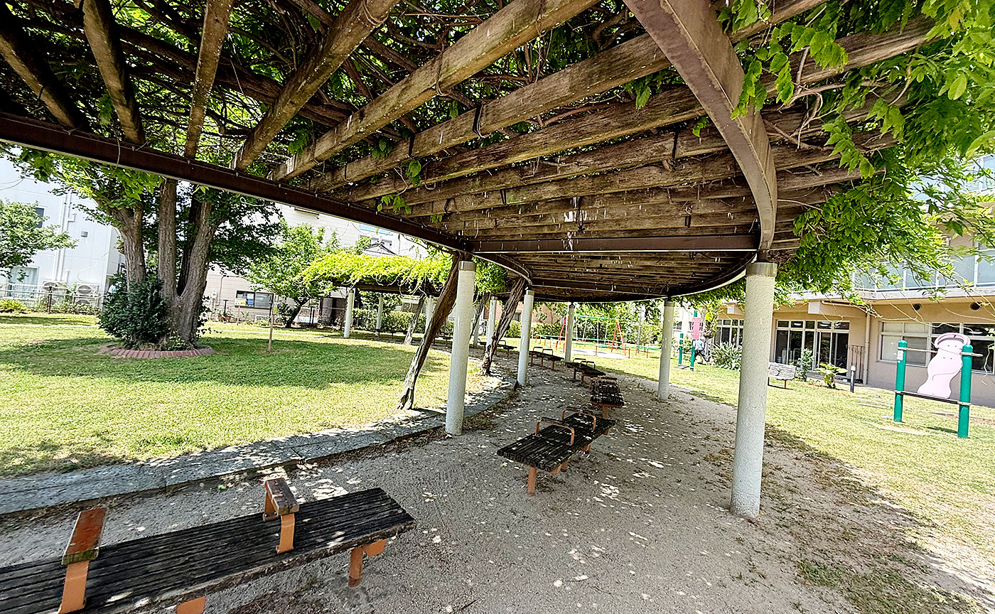 亀島小学校記念公園