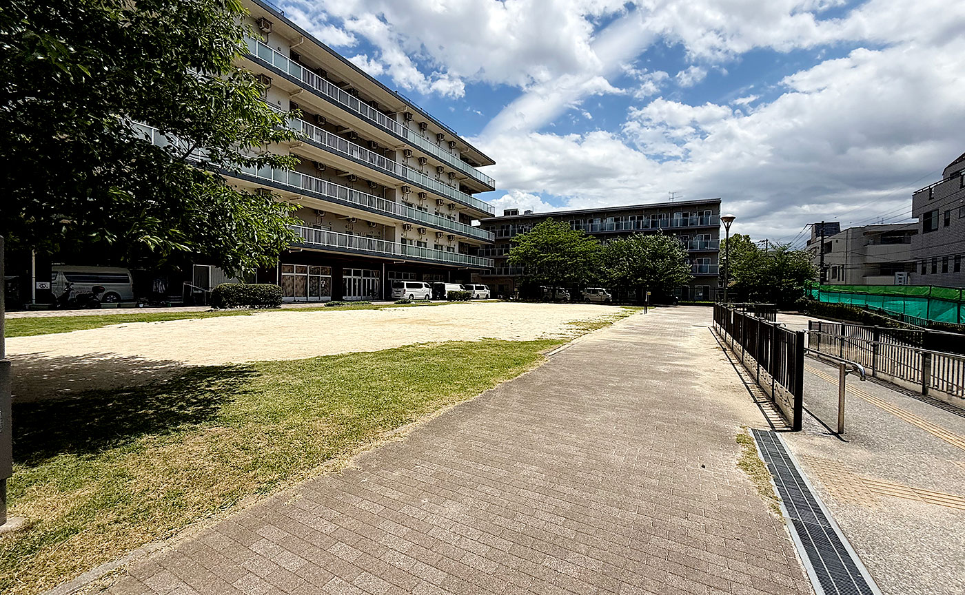 亀島小学校記念公園